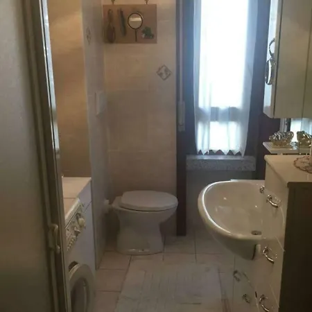 Casa Di Gio' Servais - Delizioso Ed Accogliente Per Gruppi E Famiglie * Turín