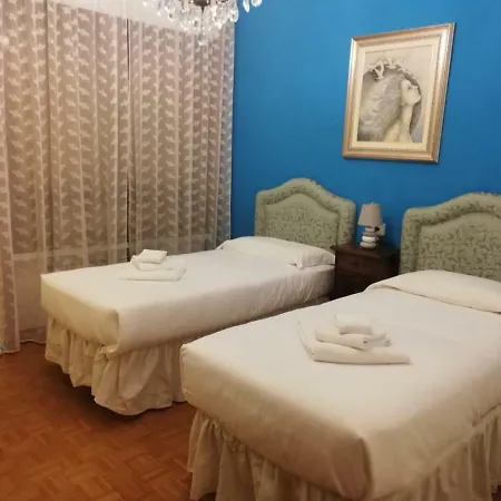 Casa Di Gio' Servais - Delizioso Ed Accogliente Per Gruppi E Famiglie Apartamento *