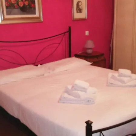 Casa Di Gio' Servais - Delizioso Ed Accogliente Per Gruppi E Famiglie Apartamento *